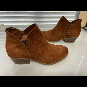 SO brown faux suede ankle boots New In Box 6 1/2 M